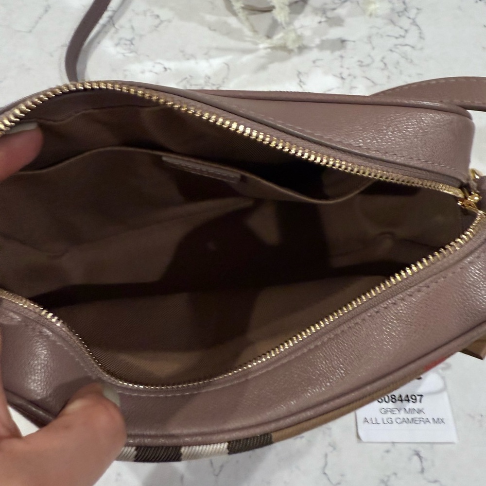 Burberry Gray Mink Camera Bag with Check Pattern - Picture 8 of 13